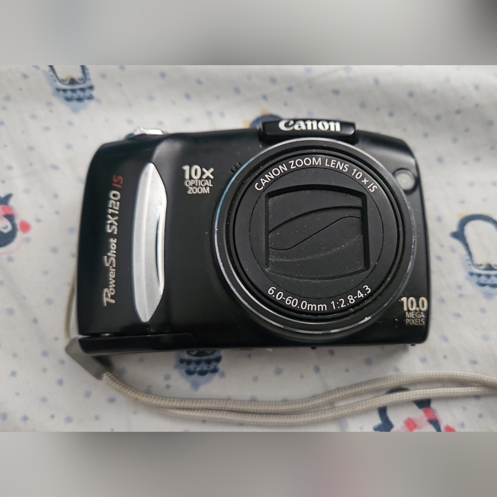 Canon PowerShot SX120 IS 10MP Digital Camera 10x Optical Zoom (working)